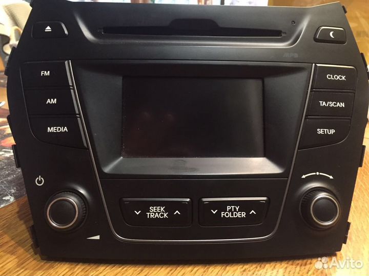 Штатная магнитола на Santa-fe 2018