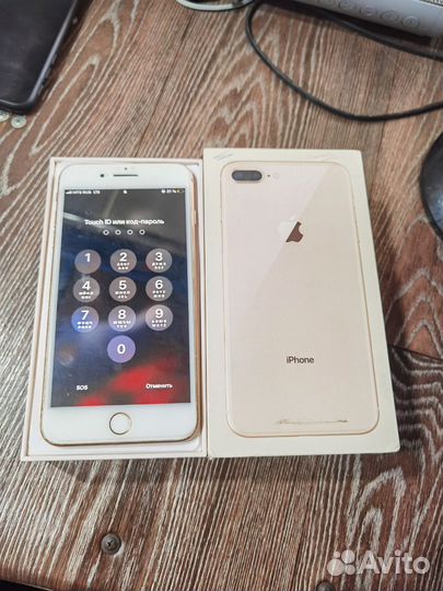 iPhone 8 Plus, 64 ГБ