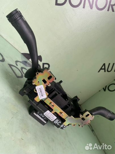 Подрулевые переключатели Volkswagen Touareg 7L