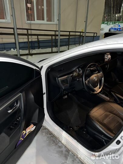 Автомобильные коврики toyota corolla