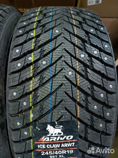 Arivo Ice Claw ARW7 245/40 R19 98T