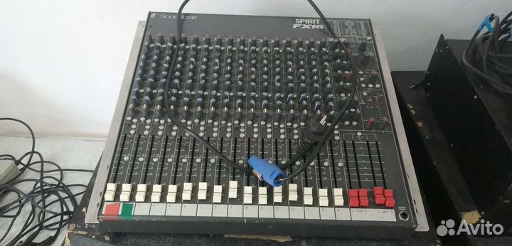 Микшерный пульт 20 т. р