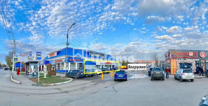 331м на трафике в отд.стоящем здании