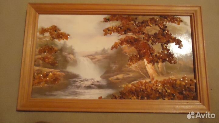 Картина из янтаря 27 на 16 см