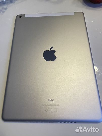 iPad 8 поколения 32gb. Есть Слот для симки