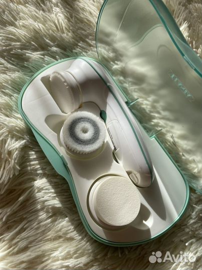 Щетка-массажер для лица