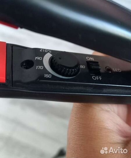 Выпрямитель для волос valera