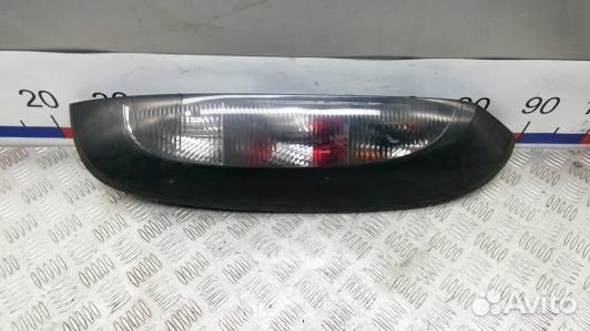Фонарь задний правый opel corsa C (YBE06MY01)