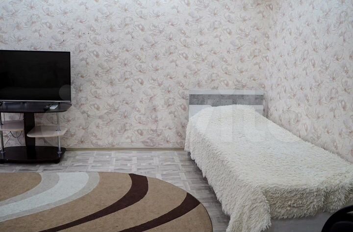 2-к. квартира, 49 м², 2/5 эт.