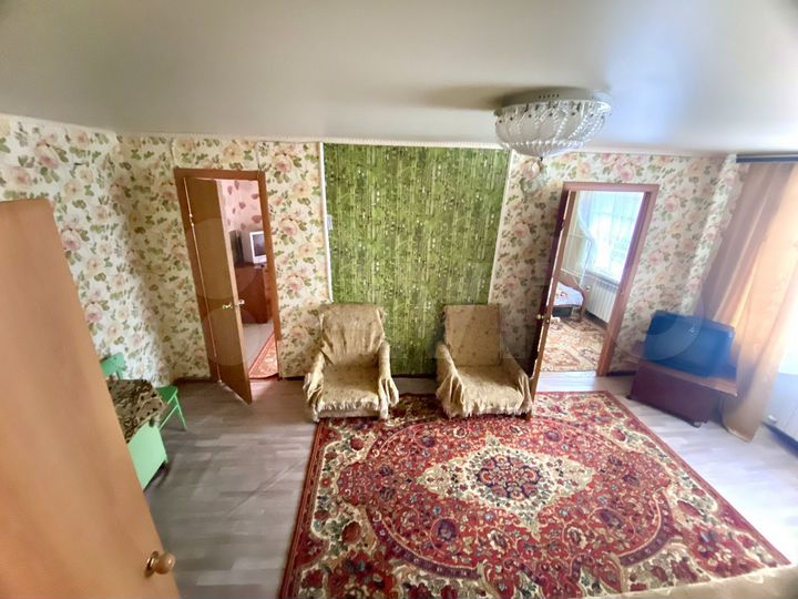 3-к. квартира, 55 м², 2/4 эт.