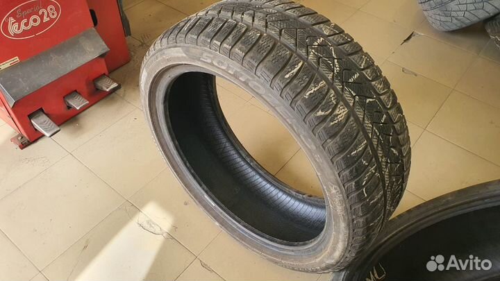 Pirelli Winter Sottozero 3 245/40 R19 98V