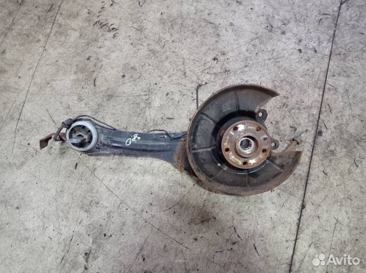 Volvo S60 S80 AWD задний продольный рычаг левый