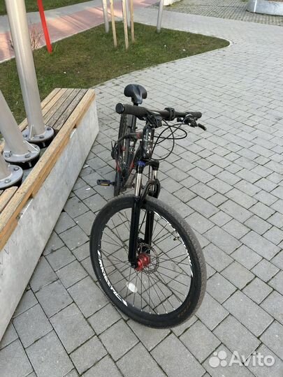 Скоростной велосипед trinx M-136