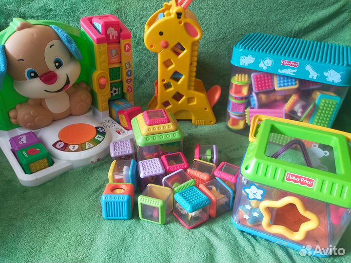 Развивающие игрушки Fisher Price