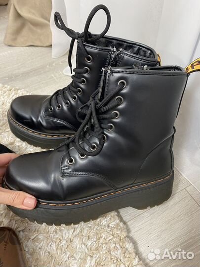 Обувь женская 37 размер пакетом