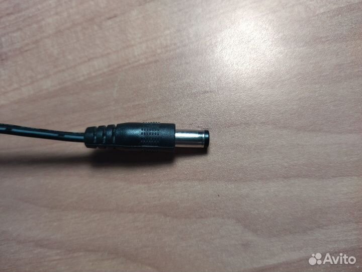 Блок питания 12v 1A, штекер 5.5х2.1