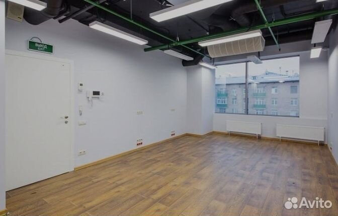 Ремонт коммерческих помещений. Покраска стен, обои