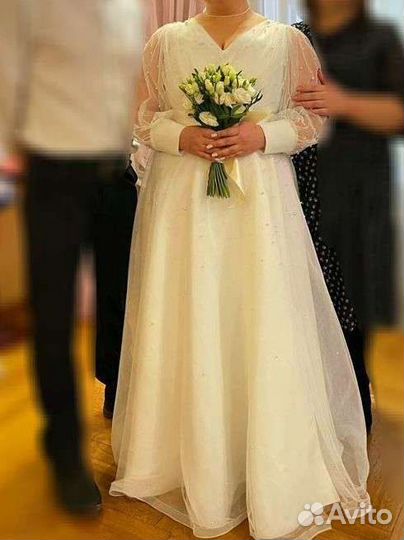 Свадебное платье