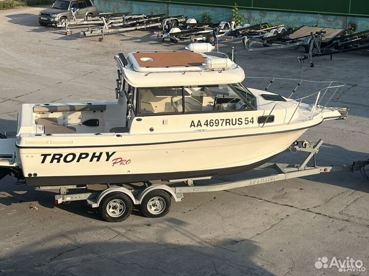 Продам катер Bauliner trophy 2359