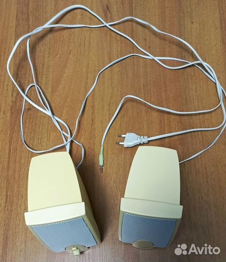 Компьютерные колонки Genius SP-G06