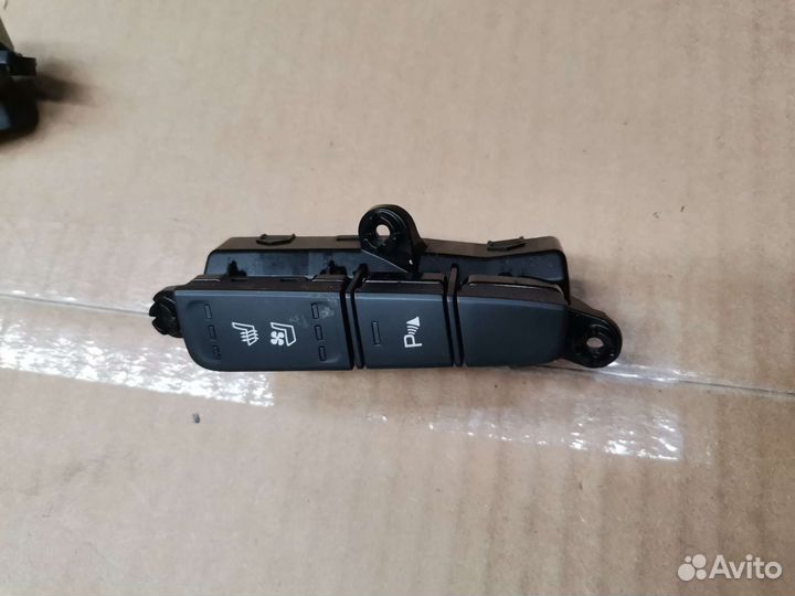 Блок кнопок подогрева Kia Cerato 4
