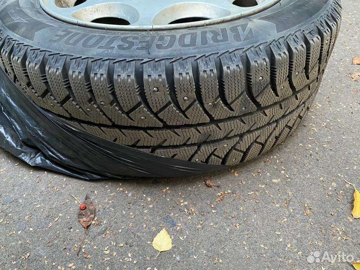 Bridgestone Ice Cruiser 7000S 205/55 R16