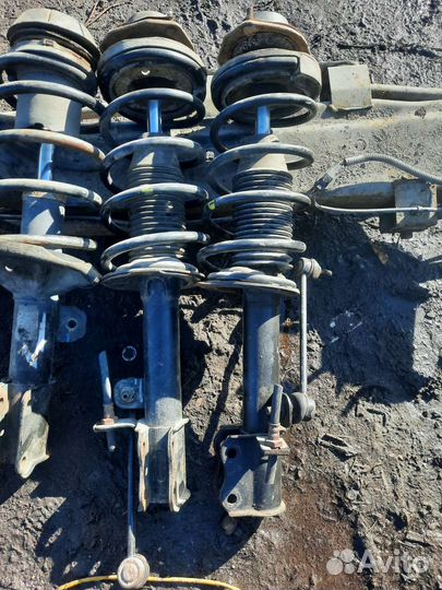 Chevrolet Lacetti задняя балка, стойки