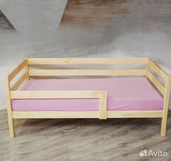 Кровать для дачи