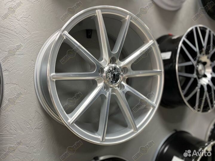 Диски Vossen VFS-1 R18 5x114.3