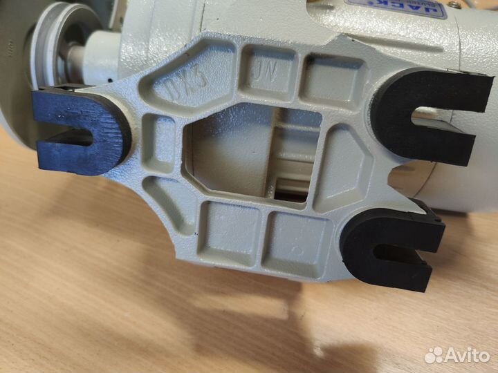 Двигатель для швейной машины 220В новый