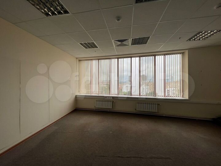 Сдам офисное помещение, 209 м²