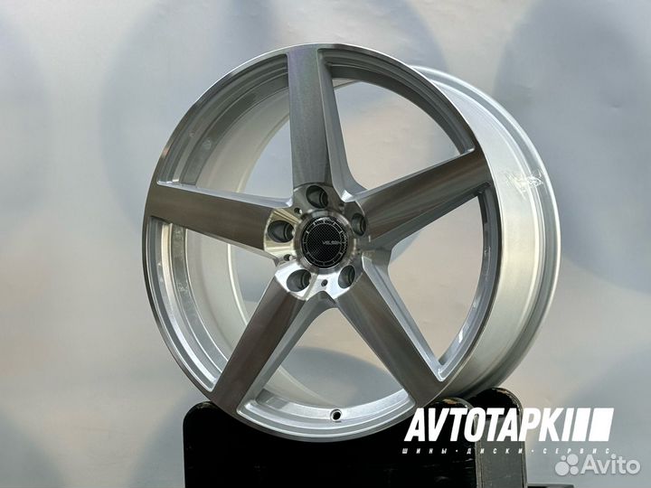 Диски литые R18 5x114,3 по мотивам Vossen CV3