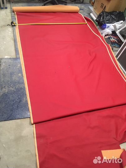 Остаток нового кожзама для мебели Hermes (красная)