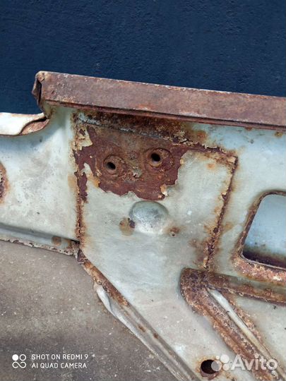 Капот нива 2121