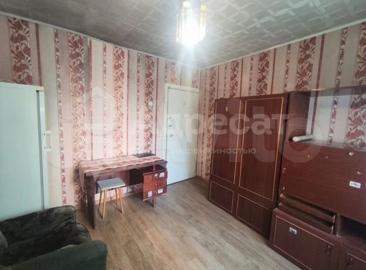 Комната 10,3 м² в 5-к., 2/9 эт.