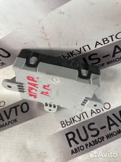 Блок комфорта двери передний правый Jaguar Xf X250