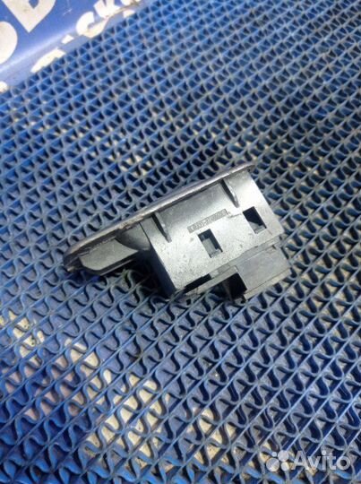 Кнопка стеклоподъемника Chery Fora седан 2008