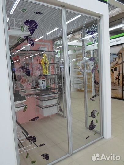 Витражные двери