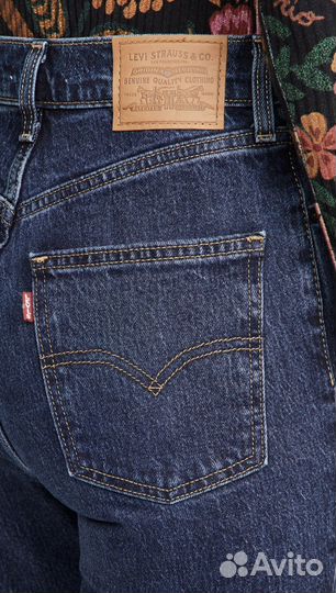 Джинсы Levi's в стиле 70-х годов расклешенные