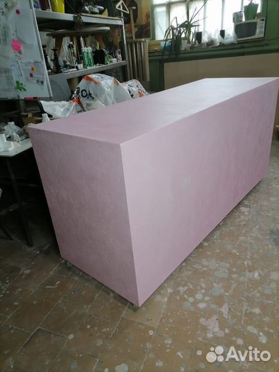 Ресепшен под бетон, скала, микроцемент на заказ