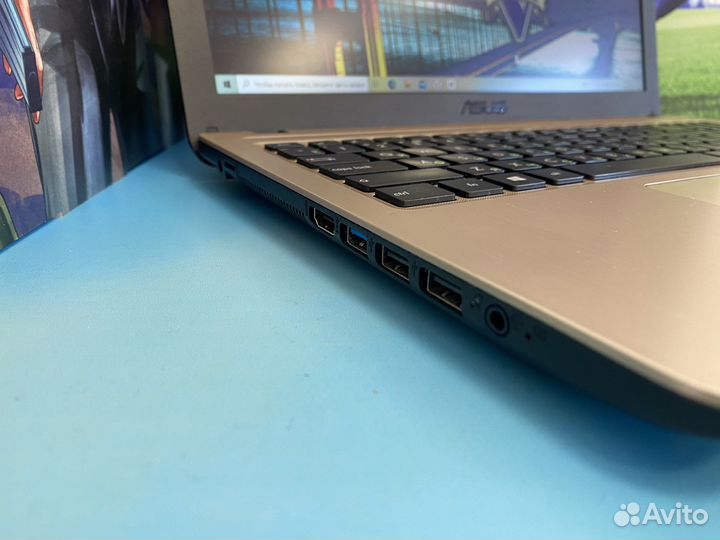 Игровой Ноутбук Asus 2 видеокарты/i3-6006U/Full-HD