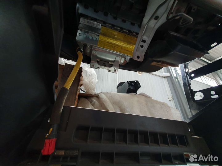 Панель Лансер 9 с подушкой