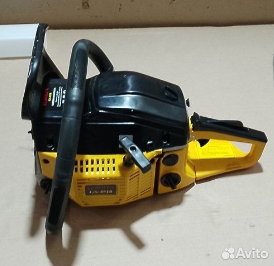 Нет цепи и упаковки Бензопила Eurolux GS-4518
