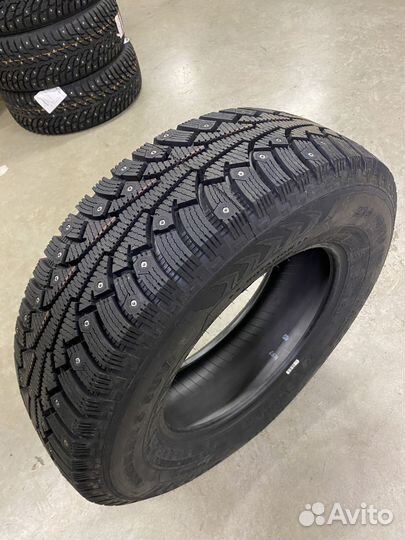 Nokian Tyres Nordman 5 SUV 215/70 R15C 98T