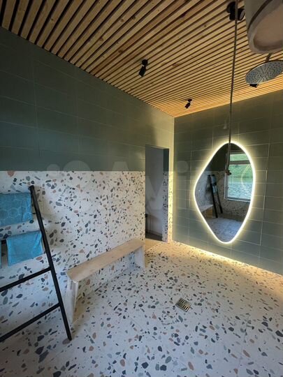 Дом 40 м² на участке 2 га