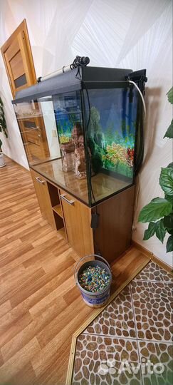 Аквариум с тумбой 200литров