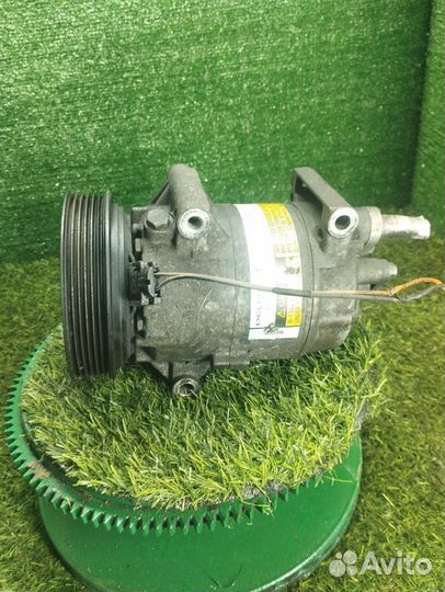 Компрессор кондиционера 8200050141 Nissan Almera N