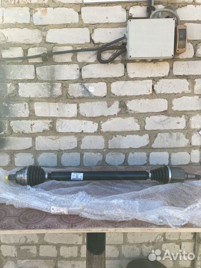 Приводной вал правый шкода октавия А8