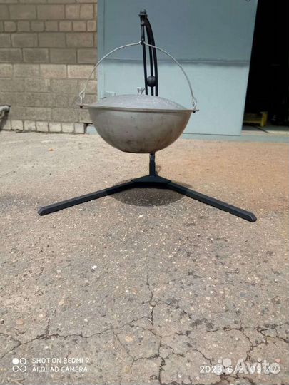 Тринога для казана