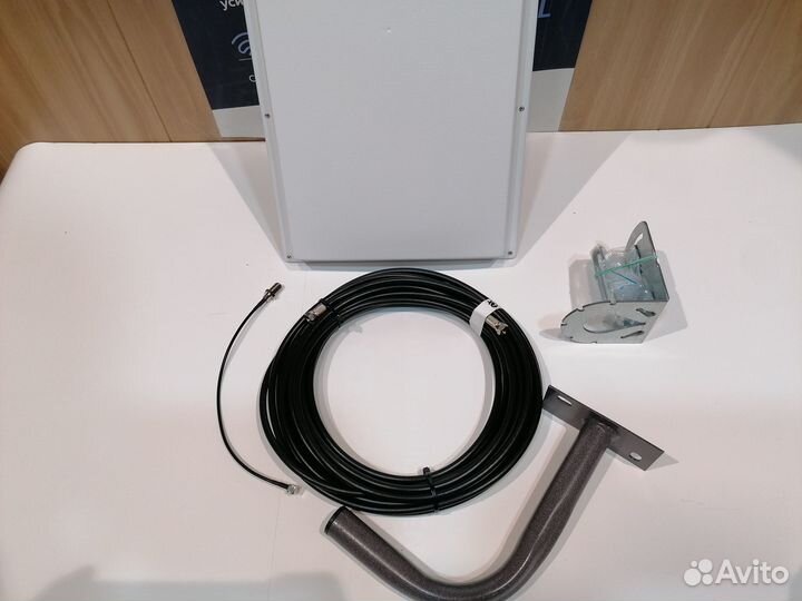 Антенный комп. KP18 дБ F для усил. 2G/3G/4G/wifi